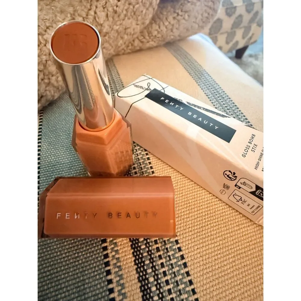NIB Fenty Beauty Gloss Bomb Stix High Shine Gloss Stick in Fenty Glow 03